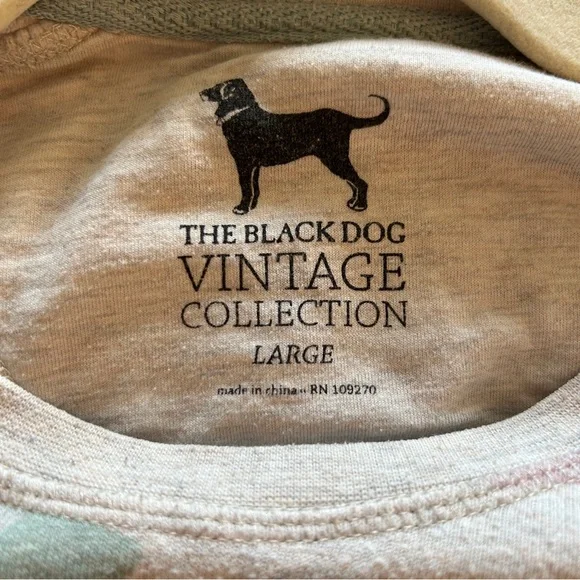 The Black Dog Vintage Collection Women Camouflage Sweatshirt Top (Size Large) - Picture 2 of 7